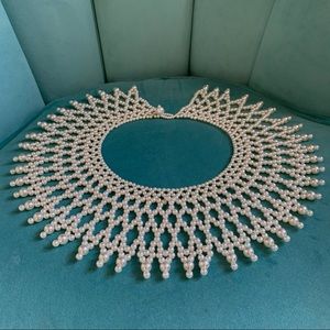 Detailed Faux Pearl Necklace